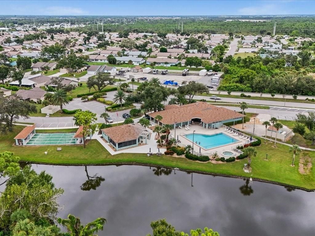 Image 42 of property listing at 437 CYPRESS FOREST BOULEVARD, Englewood, FL 34223