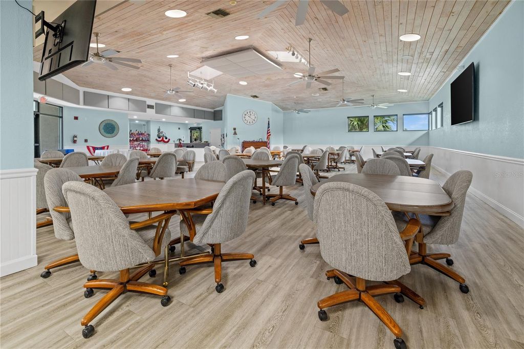 Image 45 of property listing at 437 CYPRESS FOREST BOULEVARD, Englewood, FL 34223