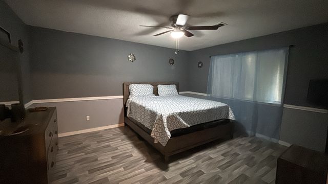 708 Port Richmond Way, Arlington, TX 76018