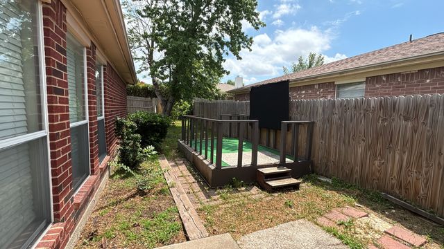 708 Port Richmond Way, Arlington, TX 76018