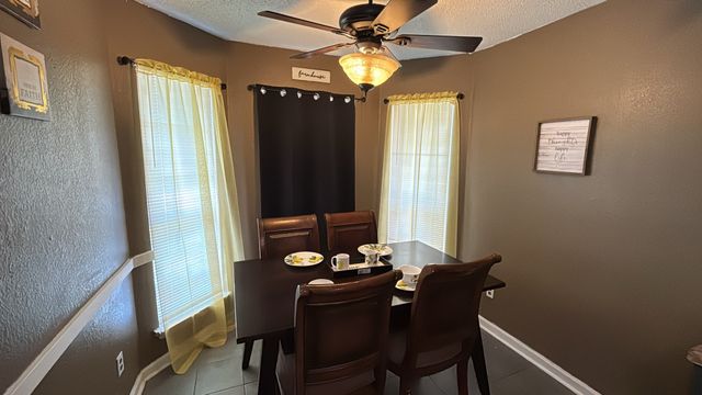 708 Port Richmond Way, Arlington, TX 76018