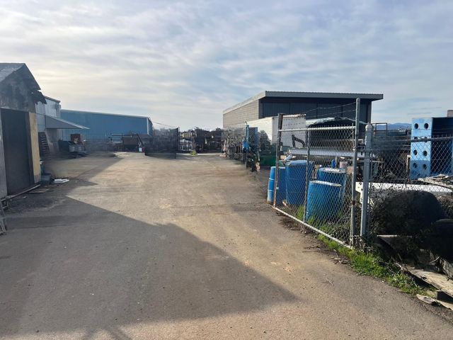 1343 E Justice Road, Medford, OR 97502