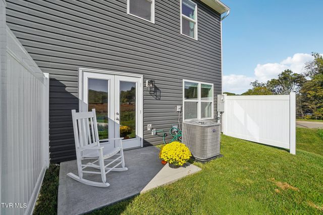 1149 Wenna Way, Kingsport, TN 37664