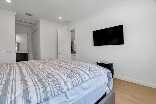 1600 Wandering Willow Way, Loxahatchee, FL 33470