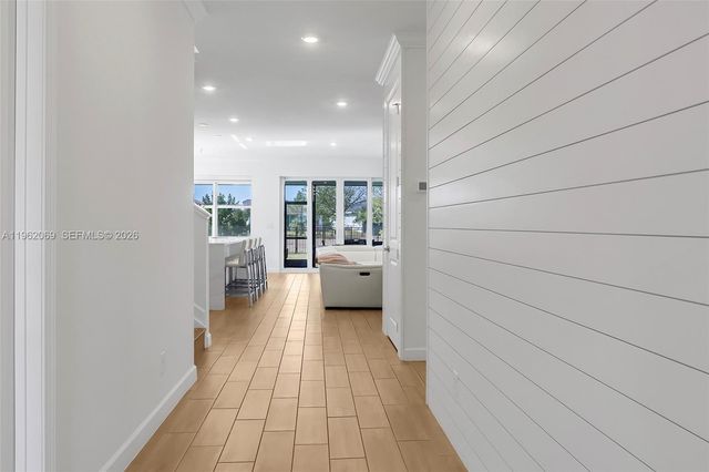 1600 Wandering Willow Way, Loxahatchee, FL 33470