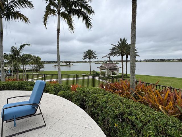 1600 Wandering Willow Way, Loxahatchee, FL 33470