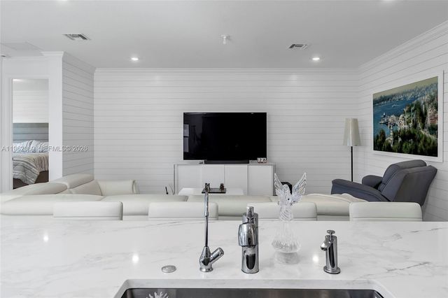 1600 Wandering Willow Way, Loxahatchee, FL 33470