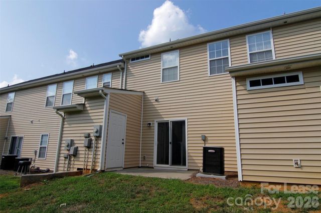8618 Twined Creek Lane, Charlotte, NC 28227