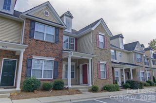 8618 Twined Creek Lane, Charlotte, NC 28227