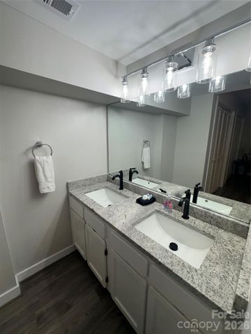 315 Spruce Street N 301, Winston Salem, NC 27101