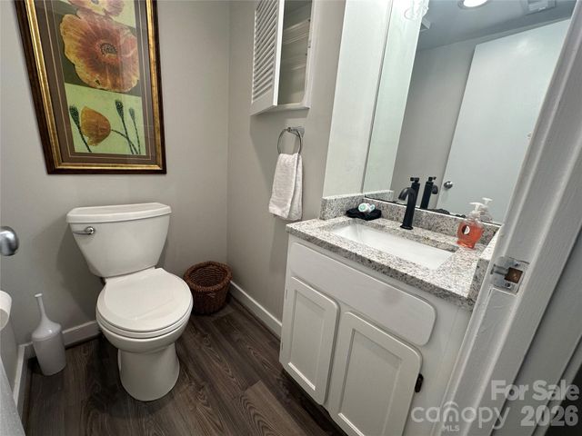 315 Spruce Street N 301, Winston Salem, NC 27101