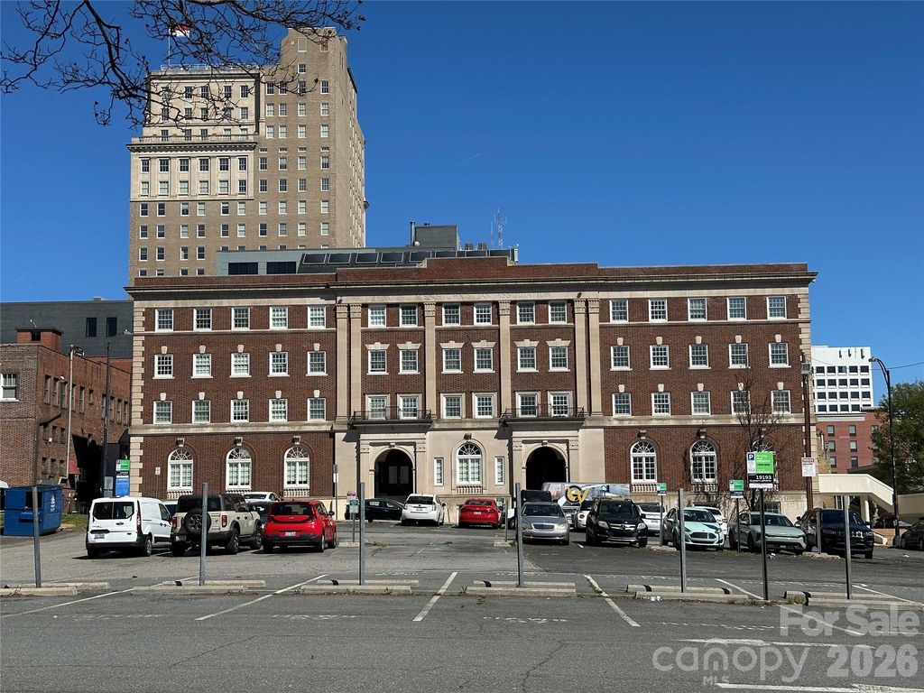 315 Spruce Street N 301, Winston Salem, NC 27101