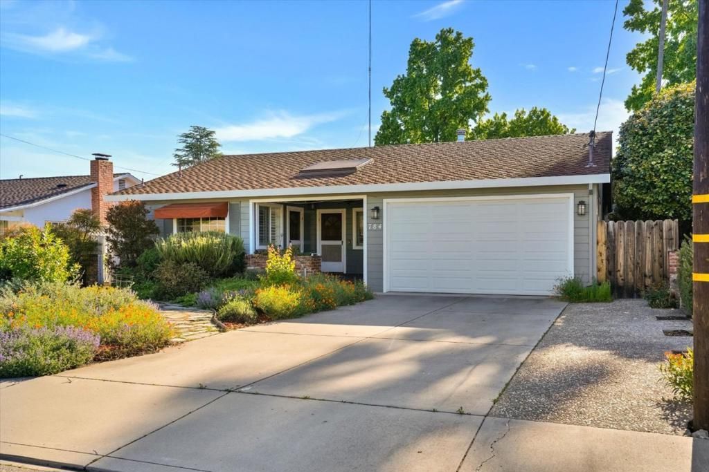 Image 2 of property listing at 784 Sherman Oaks Drive, San Jose, CA 95128