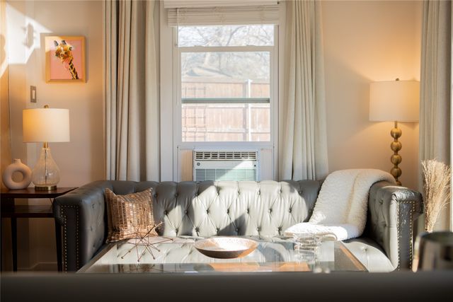 2022 Glenco Terrace, Fort Worth, TX 76110