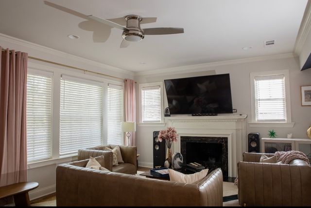 2022 Glenco Terrace, Fort Worth, TX 76110