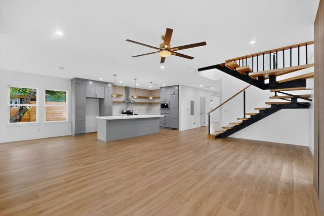 514 S Marlborough Avenue, Dallas, TX 75208