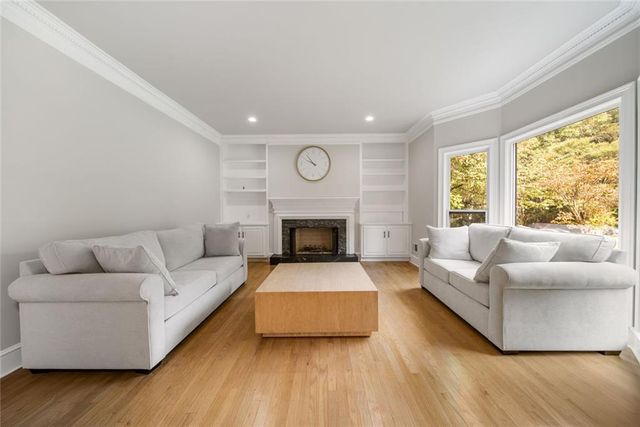 2960 Coles Way, Sandy Springs, GA 30350