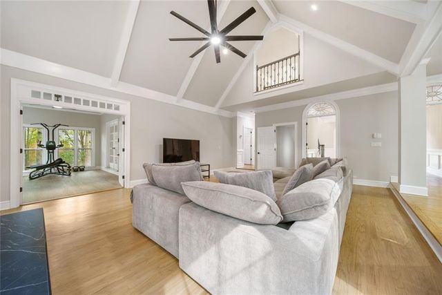 2960 Coles Way, Sandy Springs, GA 30350