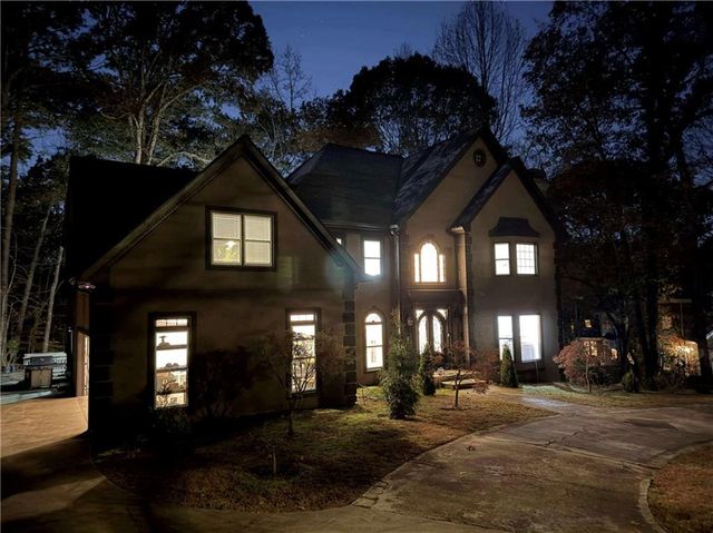 2960 Coles Way, Sandy Springs, GA 30350