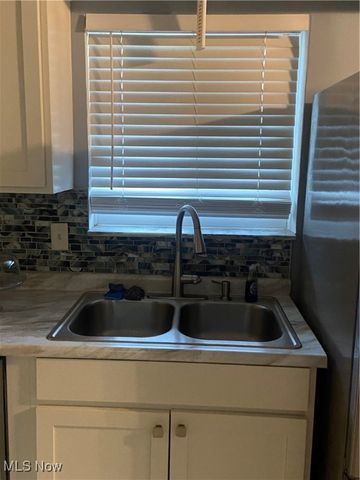 16307 Highview Drive, Cleveland, OH 44128