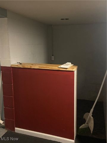 16307 Highview Drive, Cleveland, OH 44128