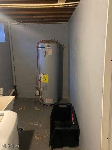 16307 Highview Drive, Cleveland, OH 44128