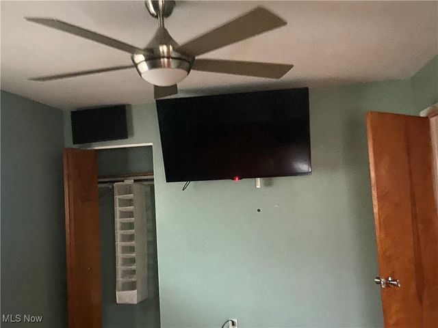 16307 Highview Drive, Cleveland, OH 44128