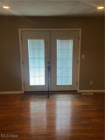 16307 Highview Drive, Cleveland, OH 44128