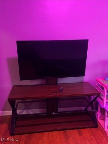 16307 Highview Drive, Cleveland, OH 44128