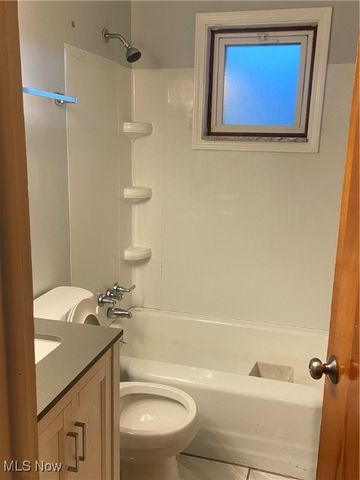 16307 Highview Drive, Cleveland, OH 44128