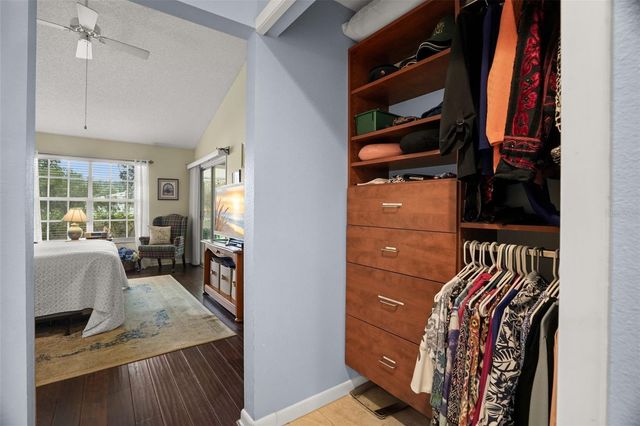 3050 OVERLOOK PLACE, Clearwater, FL 33760