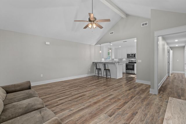 408 E Grand Ave, Longview, TX 75604