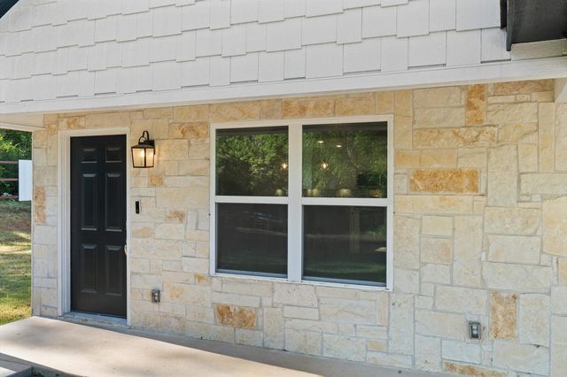 408 E Grand Ave, Longview, TX 75604
