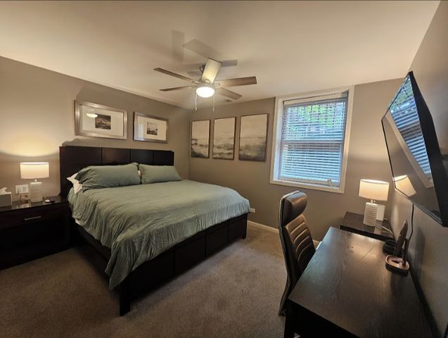 1050 W Dakin Street G2, Chicago, IL 60613