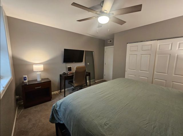 1050 W Dakin Street G2, Chicago, IL 60613