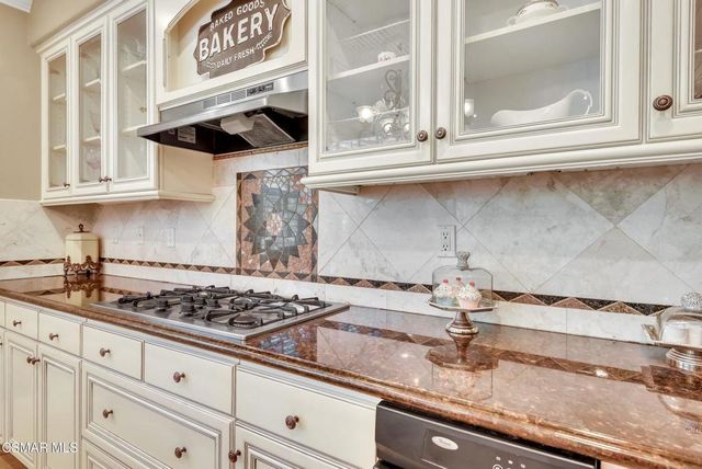 645 Corte Estrella, Camarillo, CA 93010