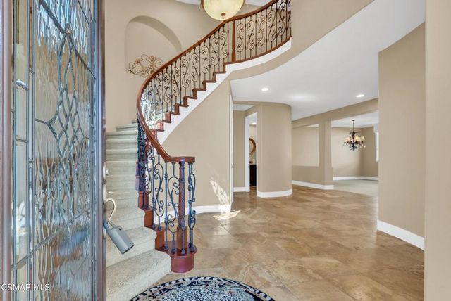 645 Corte Estrella, Camarillo, CA 93010