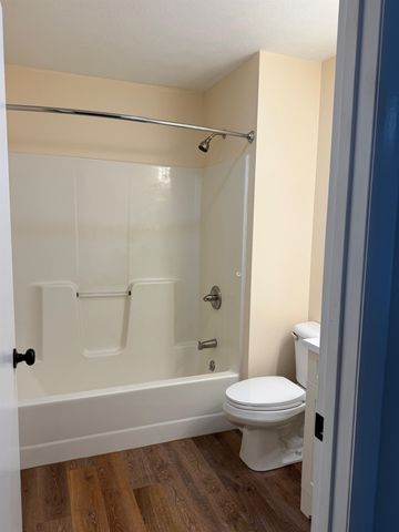 1051 Mount Vernon Circle, Barboursville, WV 25504