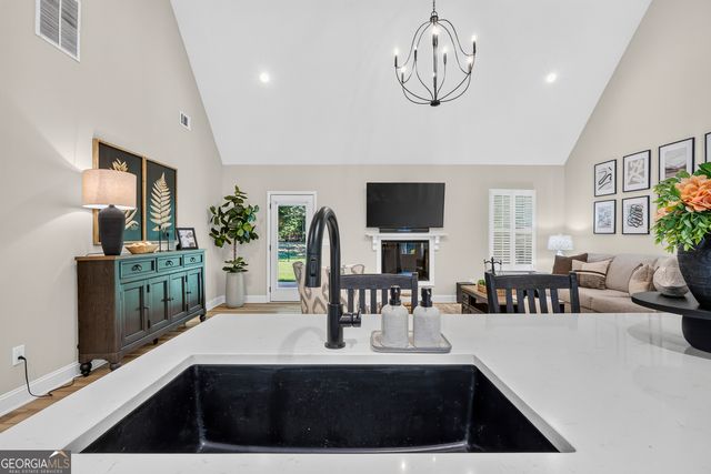 168 Oak Haven Lane, Barnesville, GA 30204