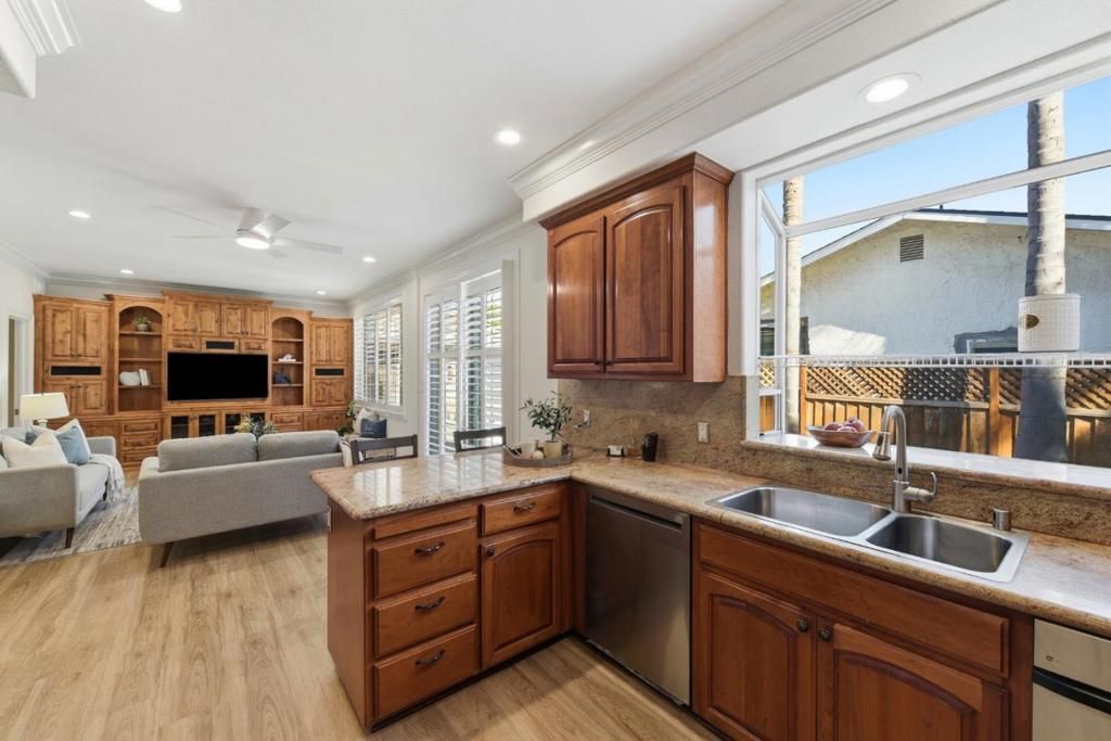 Image 13 of property listing at 2168 Coastland Avenue, San Jose, CA 95125