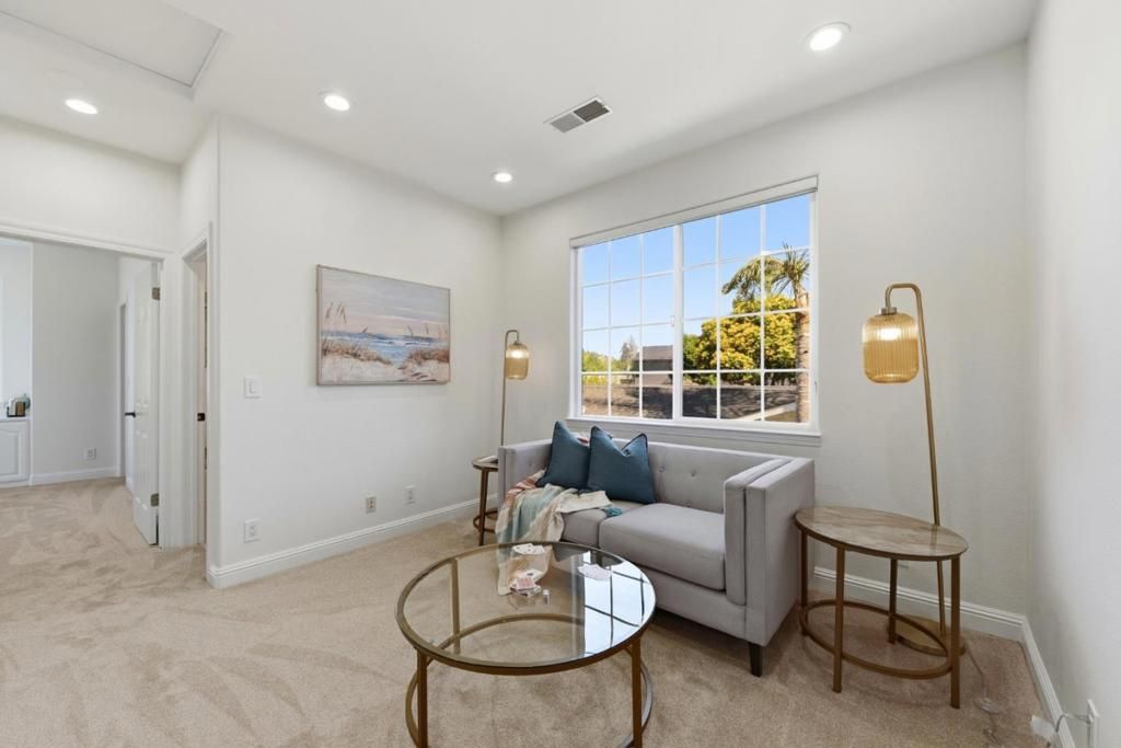 Image 23 of property listing at 2168 Coastland Avenue, San Jose, CA 95125