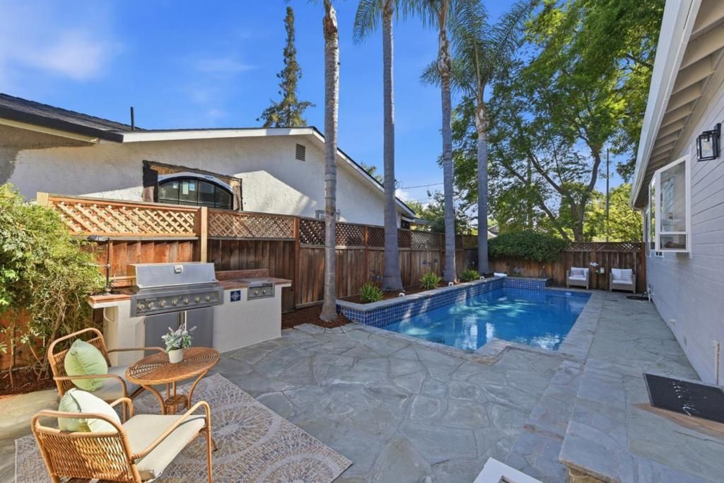 Image 37 of property listing at 2168 Coastland Avenue, San Jose, CA 95125