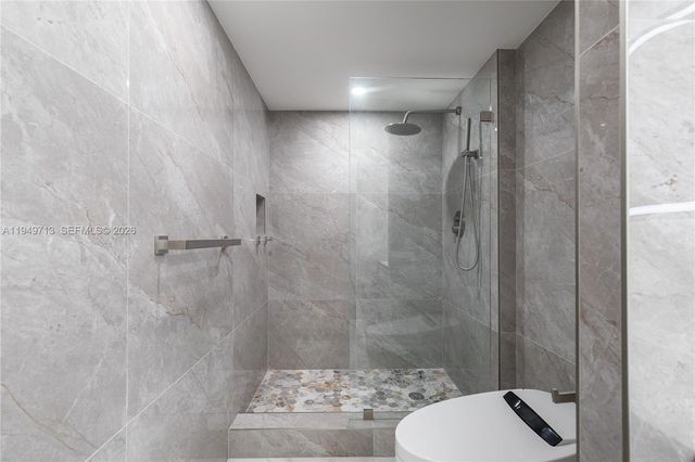 2401 S Ocean Drive PHA4, Hollywood, FL 33019