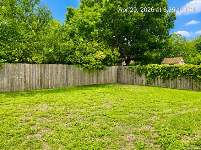 10622 N Shaenridge, San Antonio, TX 78254
