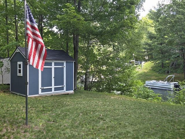 9638 W School Section Lake Drive, Mecosta, MI 49332