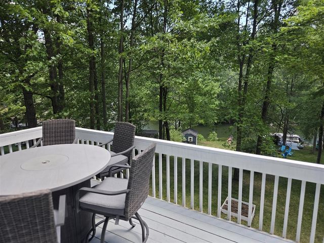 9638 W School Section Lake Drive, Mecosta, MI 49332