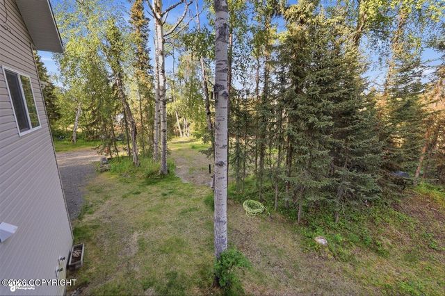 36880 Kendanemken Road, Soldotna, AK 99669