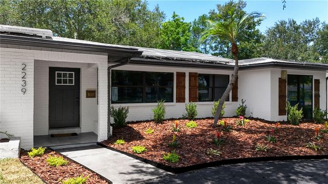 2239 68TH AVENUE N, St Petersburg, FL 33702