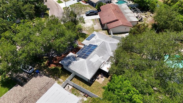 2239 68TH AVENUE N, St Petersburg, FL 33702