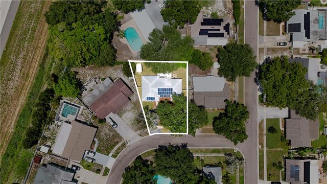 2239 68TH AVENUE N, St Petersburg, FL 33702